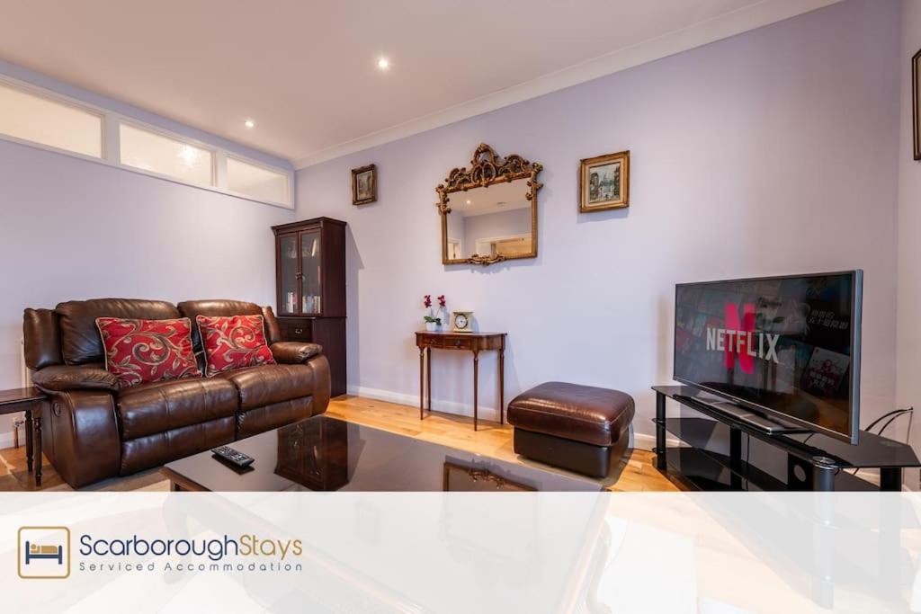 The Loft Apartment Scarborough Bagian luar foto