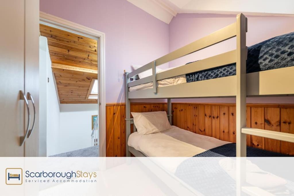 The Loft Apartment Scarborough Bagian luar foto