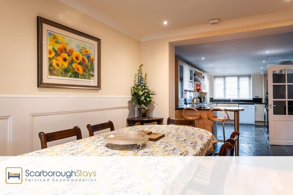 The Loft Apartment Scarborough Bagian luar foto